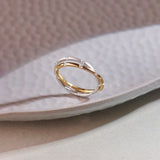 Two-Tone Interlocking Diamond Band