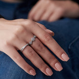 Criss Cross Overlapping Diamond Band