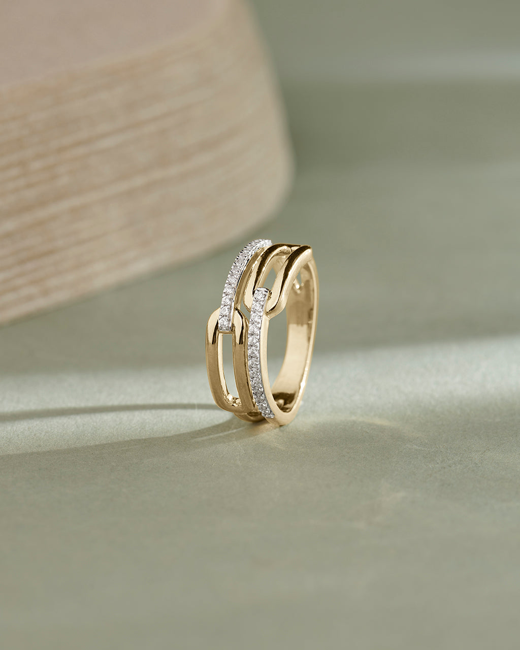 metal: Gold Vermeil