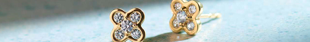 Petite Clover Diamond Earrings