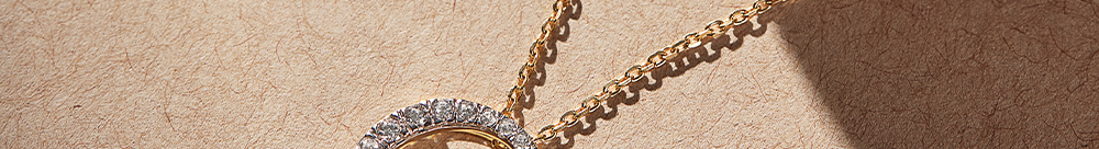 Circle Halo Diamond Necklace